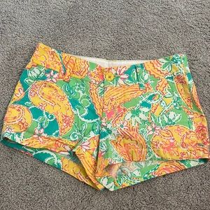 Lilly Pulitzer Walsh Shorts size 2
